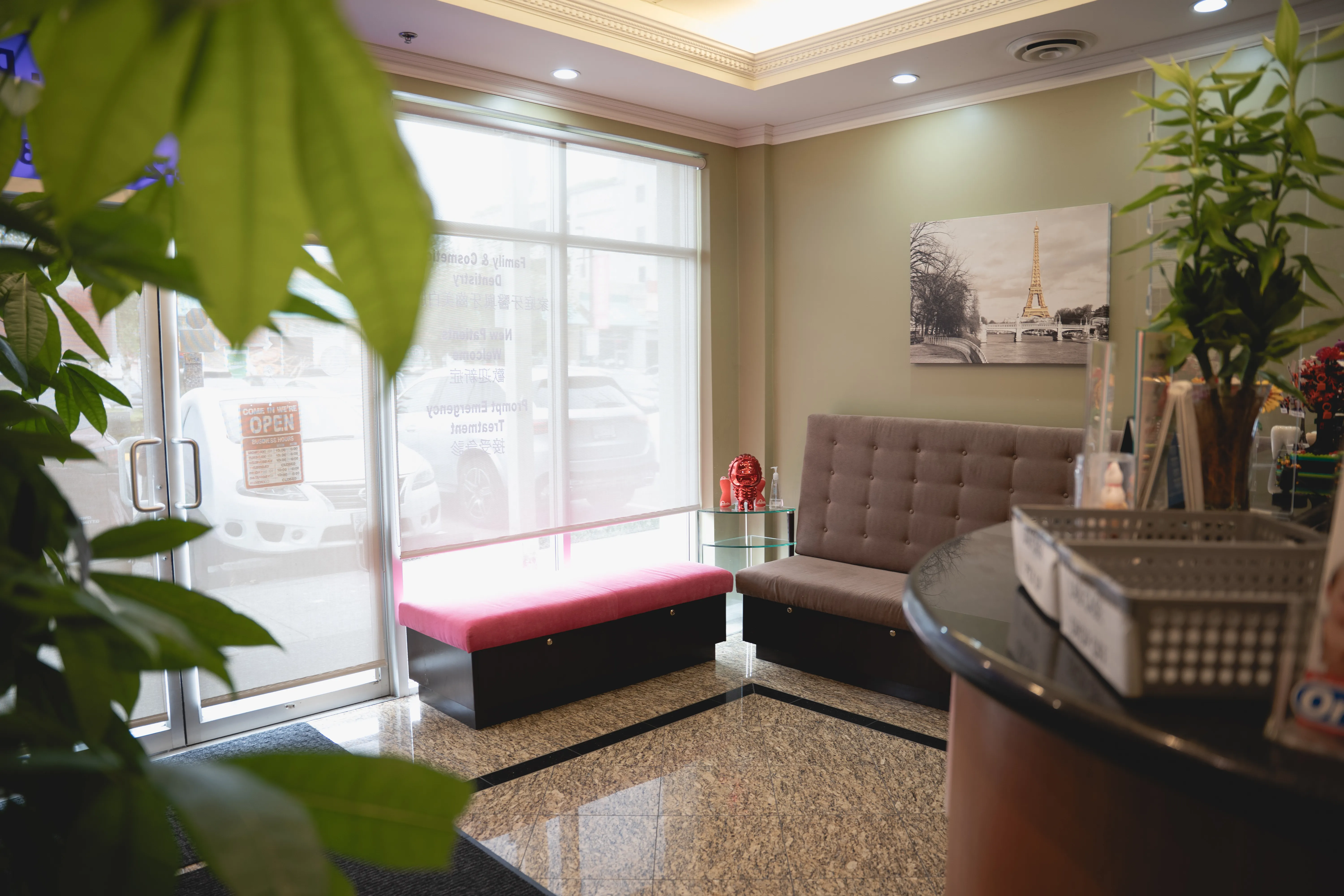 Empire Dental Centre waiting area